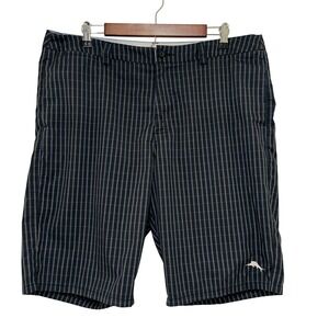 Tommy Bahama Relax Shorts Mens 36 Black Plaid Grid Pattern Casual Golf Outdoor